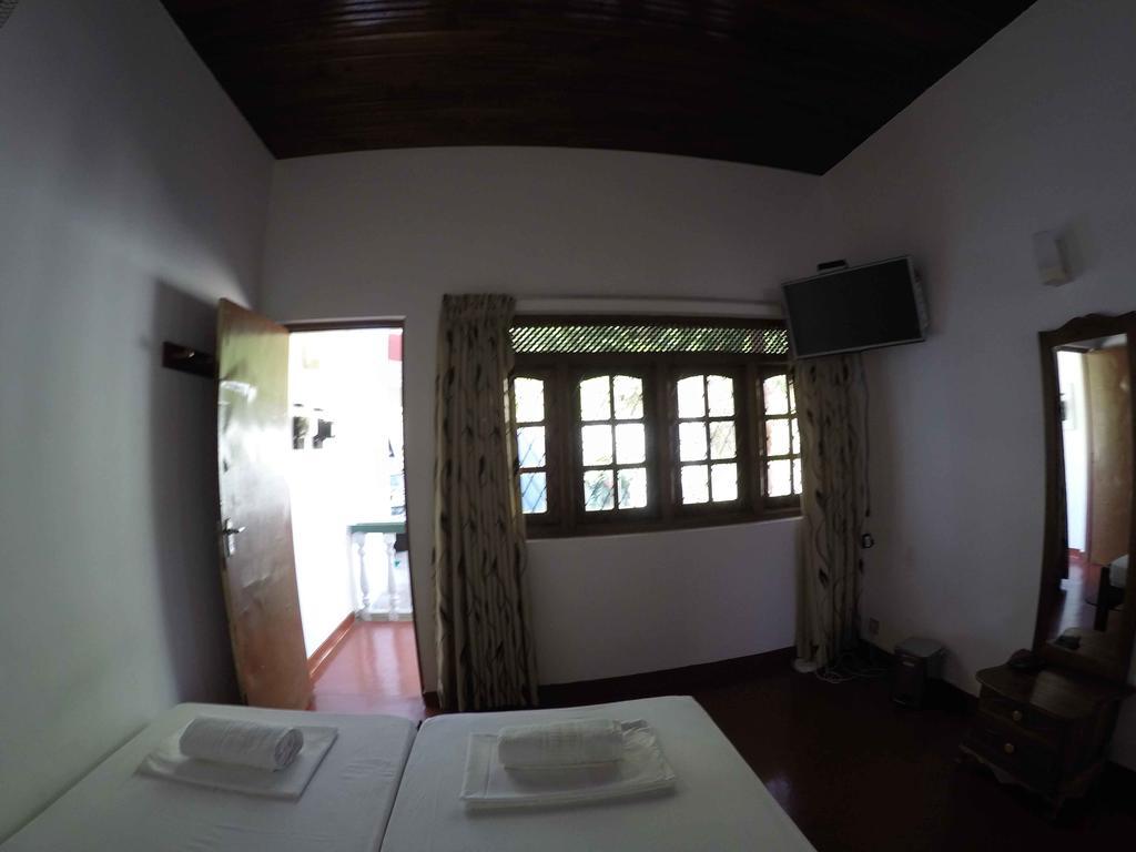 Villa 107 Kandy Exteriör bild